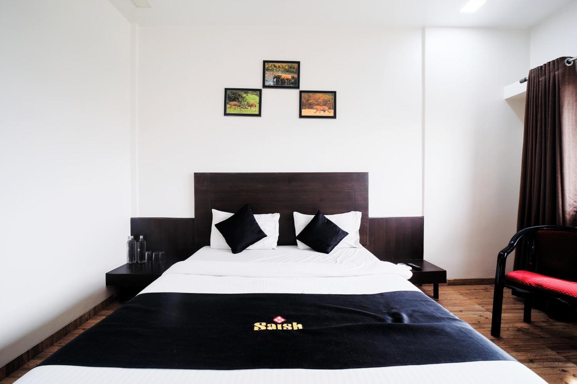 Saish Hotel Shirdi Rum bild